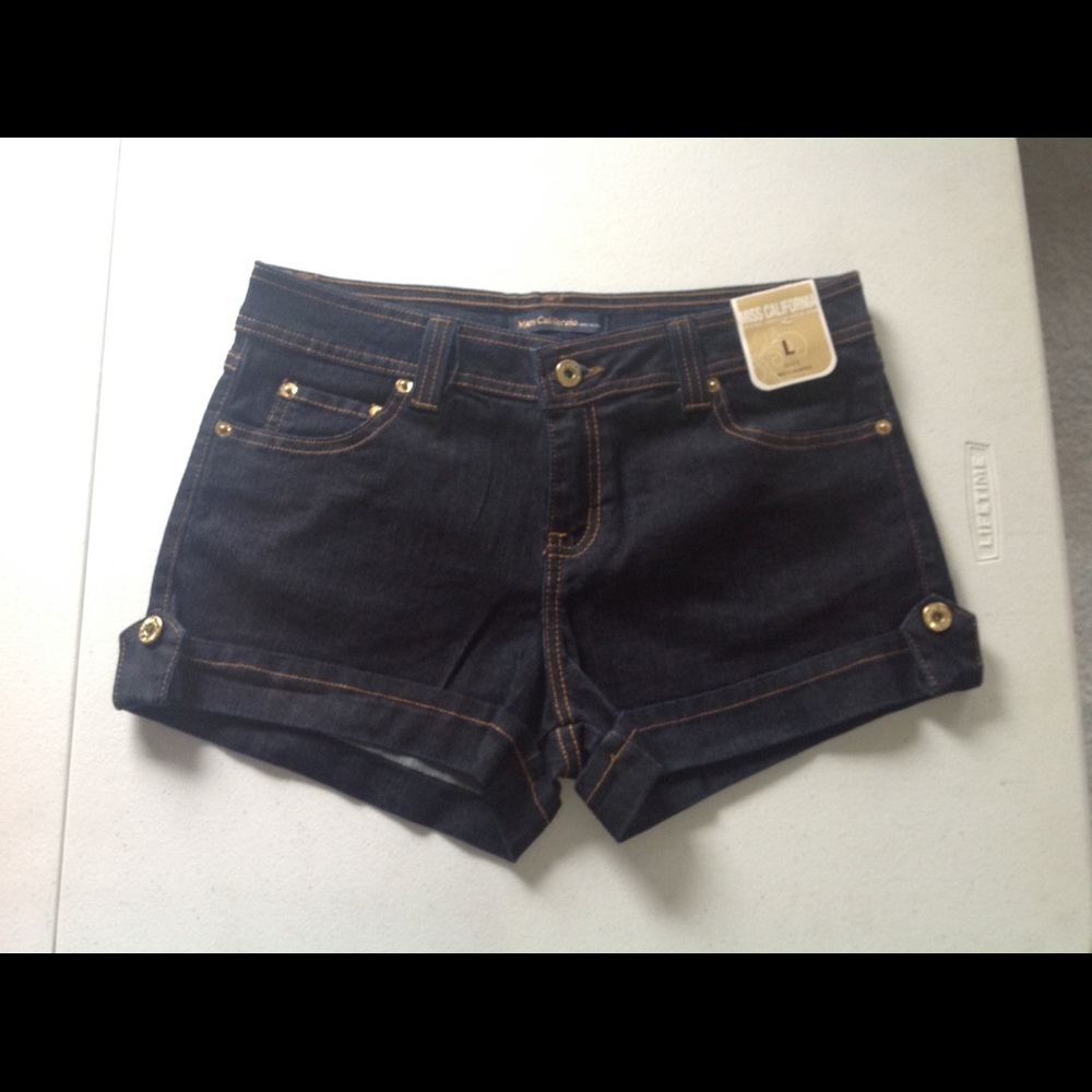 Dark Denim Mini Shorts Size Large